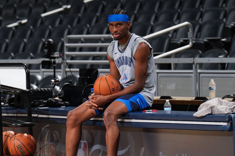 SGA's Unprecedented Journey: MVP on a 68-Win Team Shocks NBA! NBA MVP history, Western Conference Finals achievements, championship legacy in basketball